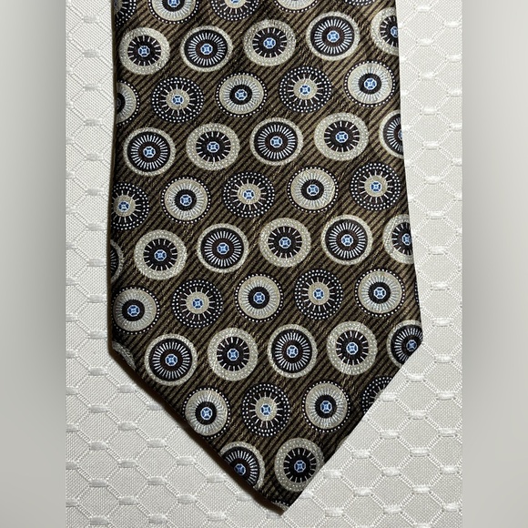 John W. Nordstrom Other - John W. Nordstrom 100% imported silk tie |made in USA | brown tan blue silver